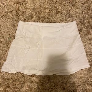 Lululemon white tennis skirt